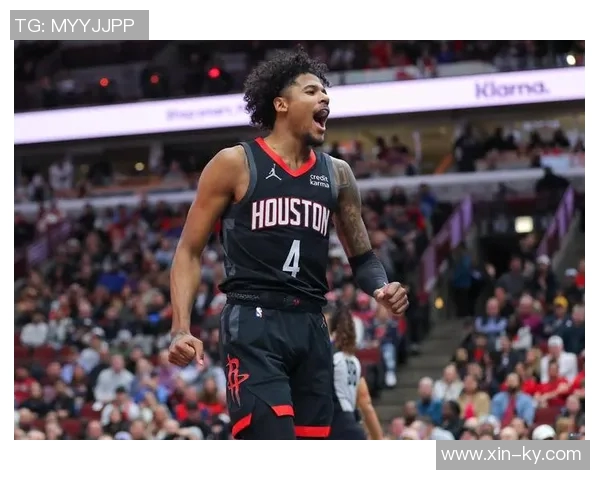 杰伦格林高中球衣退役仪式太阳主教练与新队友齐聚祝贺