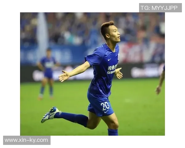 37岁前申花外援金信煜宣布结束17年职业生涯将于赛季末退役 37岁前申花外援金信煜宣布结束17年职业生涯将于赛季末退役